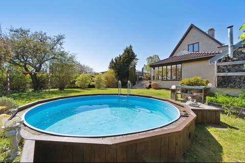 Excellent villa - pool and spa