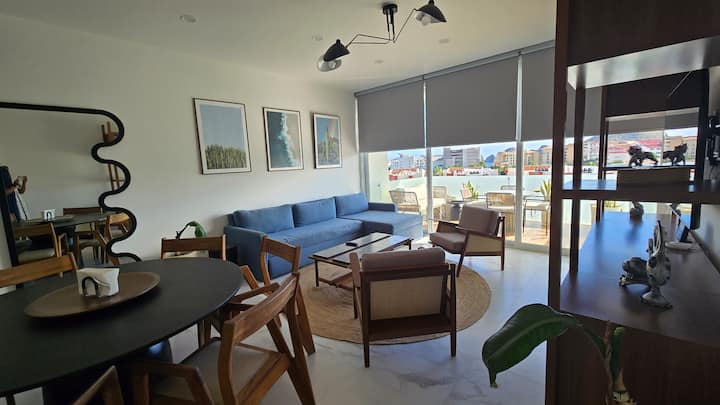 Modern Downtown Condo Near The Beach - Cabo San Lucas