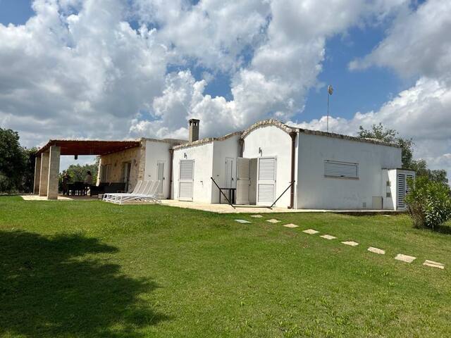 L’ Oliveraie élegante villa familiale à Ostuni gallery image 4