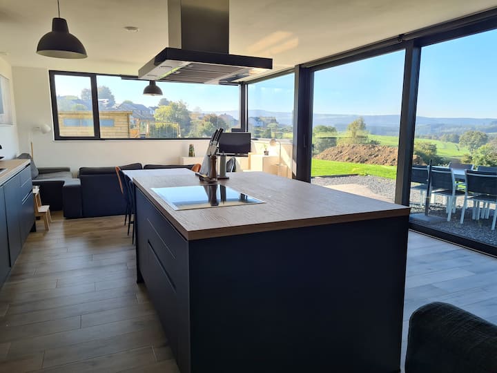 Maison Neuve Avec Vue Magnifique - Manhay