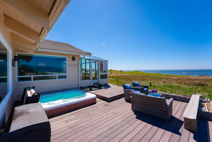 Lands End - Ocean Front w/Beach Path & Spa