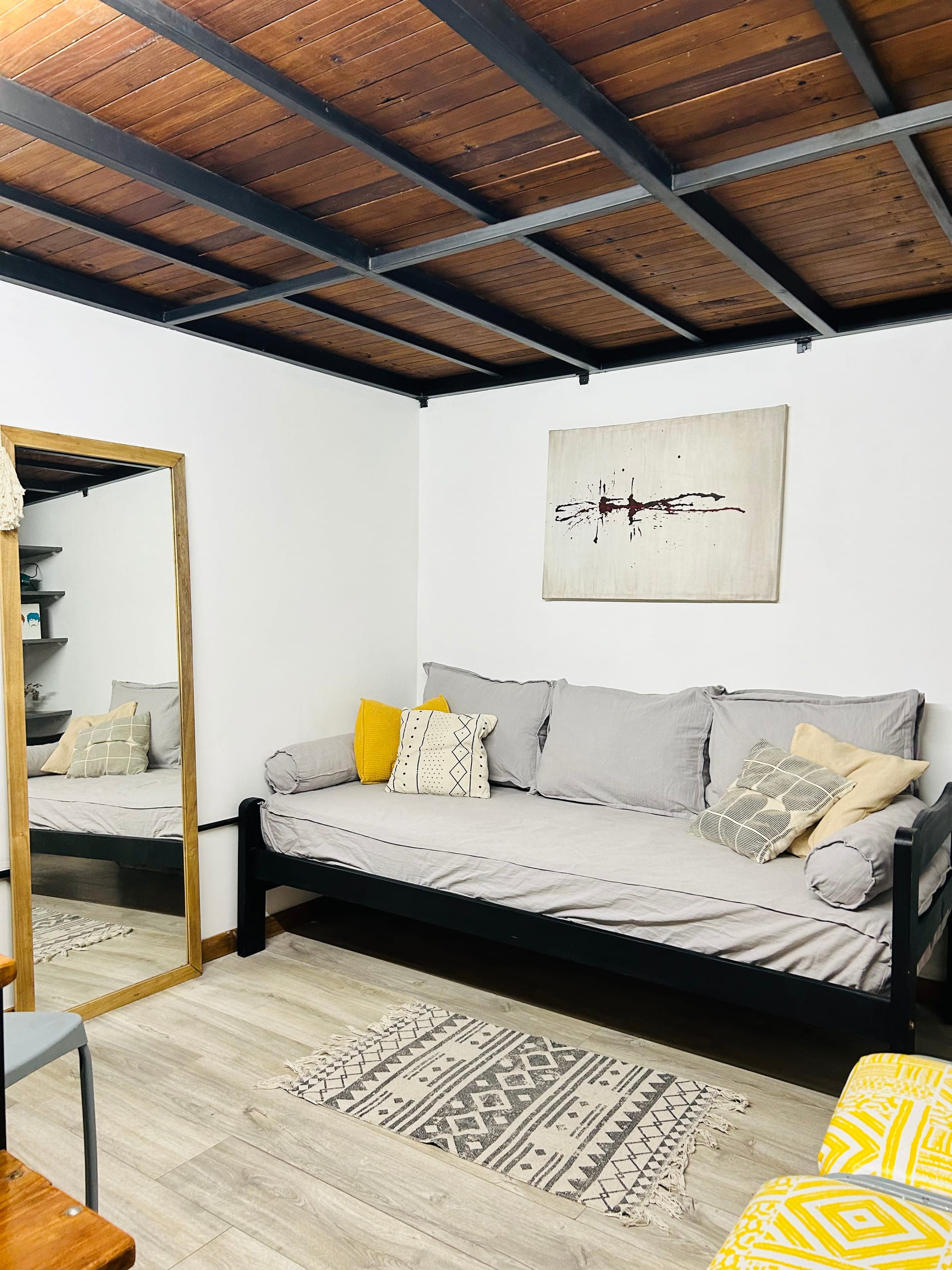 Apartment with a patio -Villa Crespo