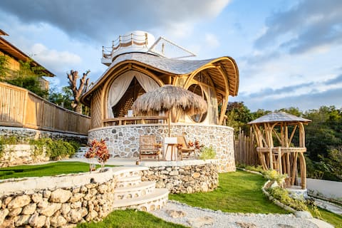 Honeymoon Place~Infinity view 360°on the roof Pool