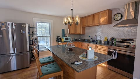 The Blueberry House (no silly fees!)