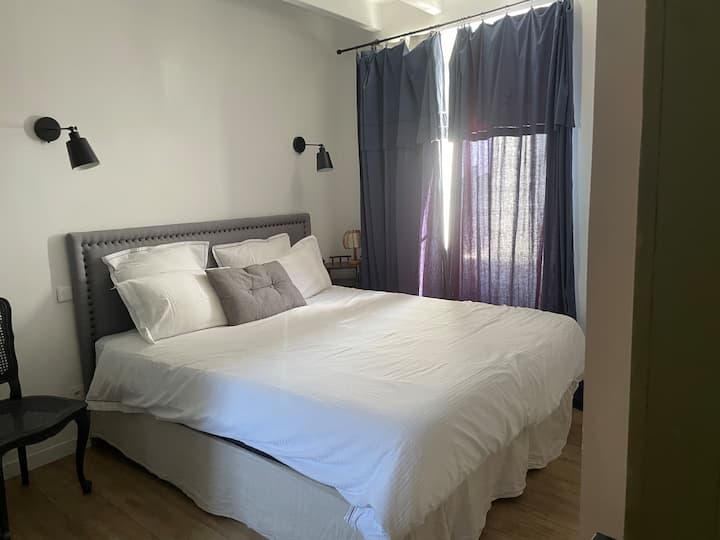 غرفة النوم 2