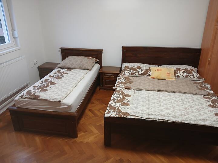 Dhomë gjumi 1