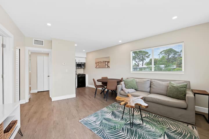Deerfield Beach Bungalow #4 - Deerfield Beach