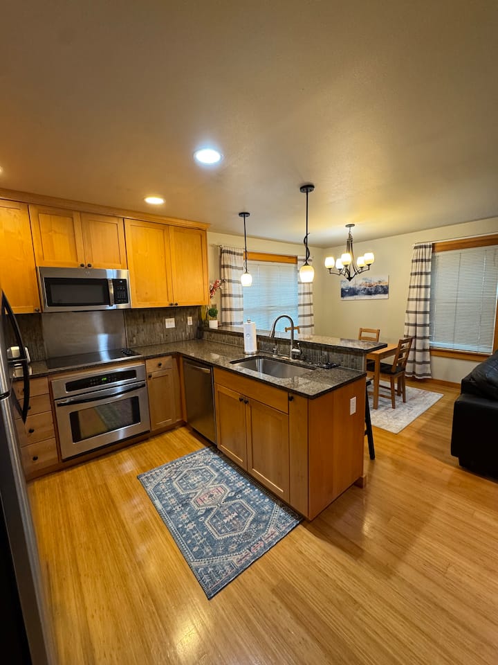 Urban Townhome - Seattle, WA