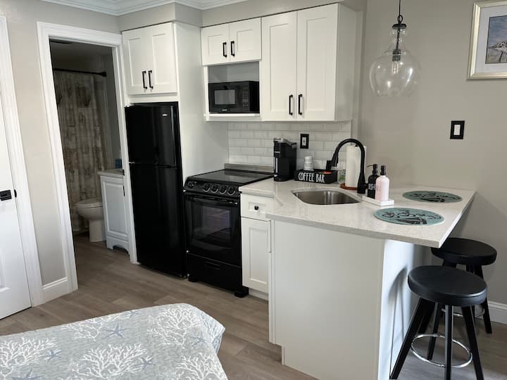 Three Little Birds - Studio 1.5 Blocks To Beach - Wildwood, NJ