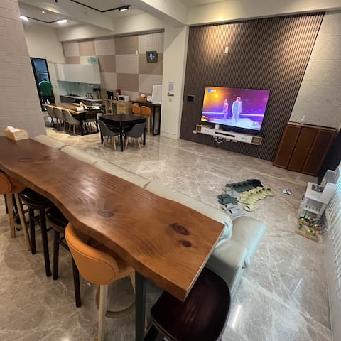 Electric Mahjong # Near Starry Moon Sky, Nantou Interchange # Pet Friendly