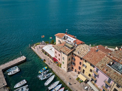 Luxurious Apartment - 270 degree view