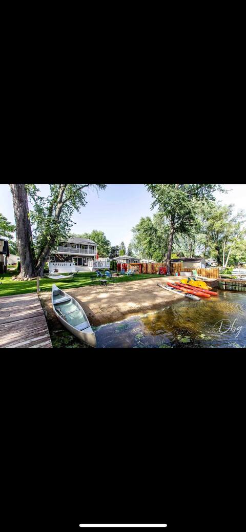 2 houses on the chain