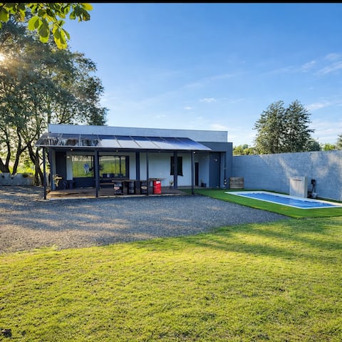 Farm with pool 500 M from the event center.