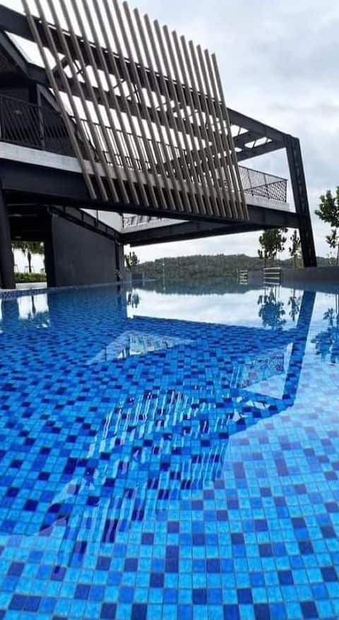NurAz@Adelia2 Bangi Avenue, Pool, Free internet