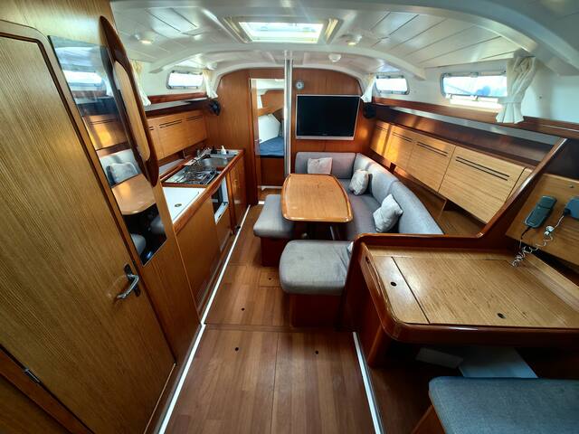 Sail Boat at Fenerbahce Marina gallery image 2