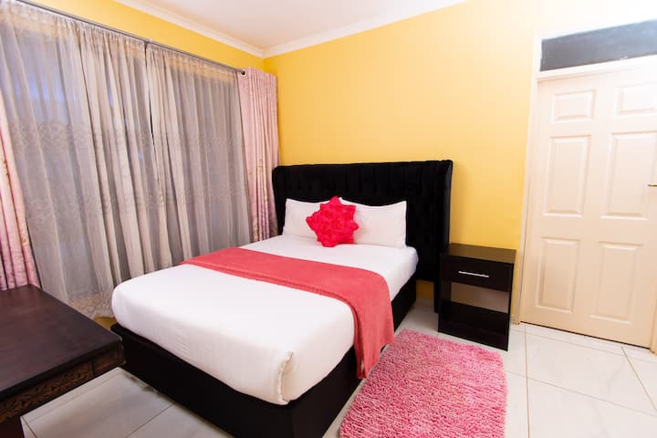 საძინებელი 1