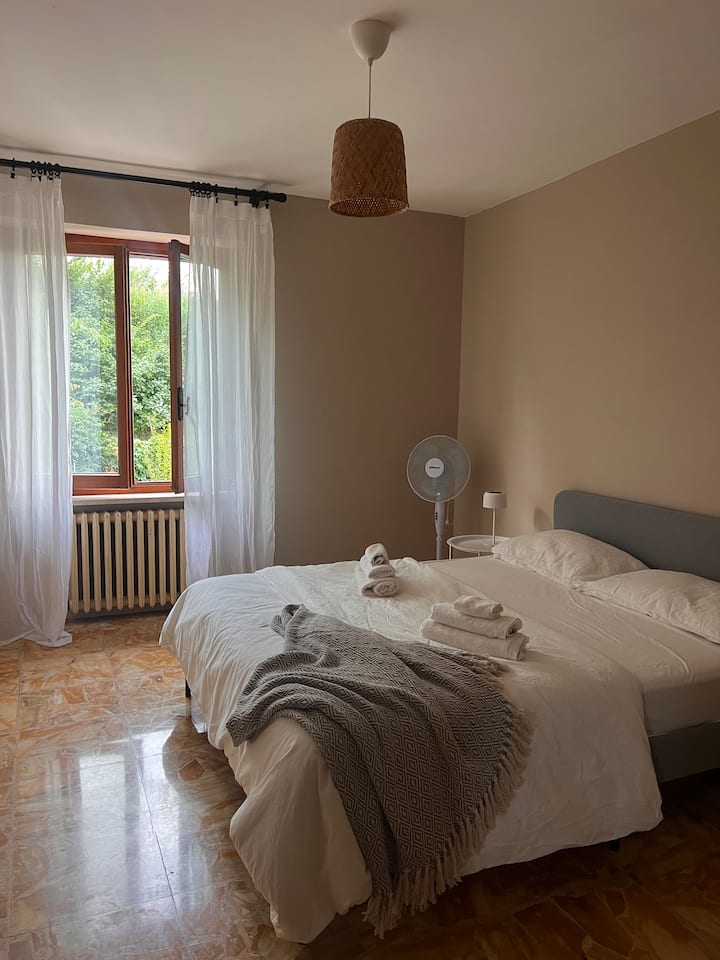 საძინებელი 1