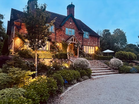 Magnificent East Sussex Country Home with Annexe