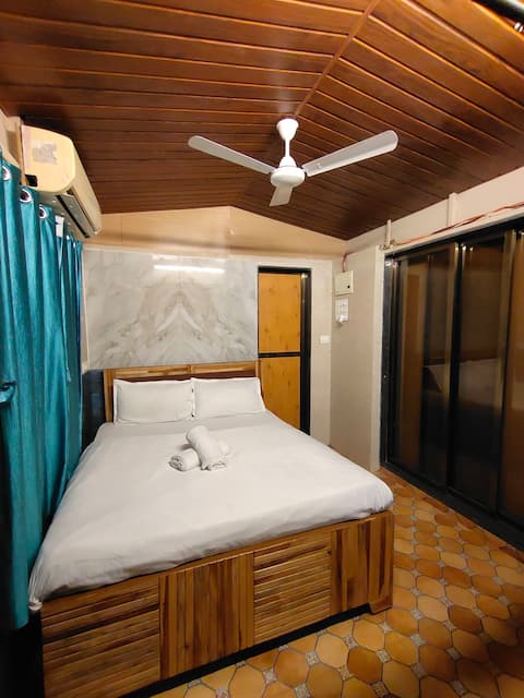 Tiny Home by Entastic Stay photo 6