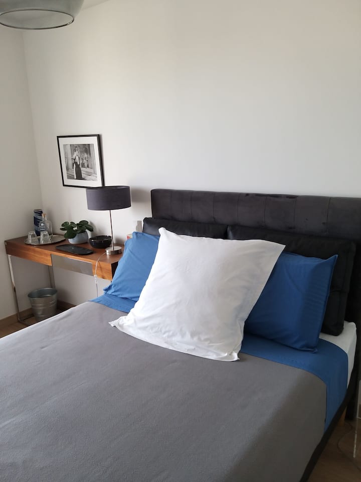 Комфорт в хотел с двойно легло 