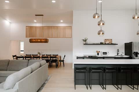 Luxury Cabin [5bd+3ba]