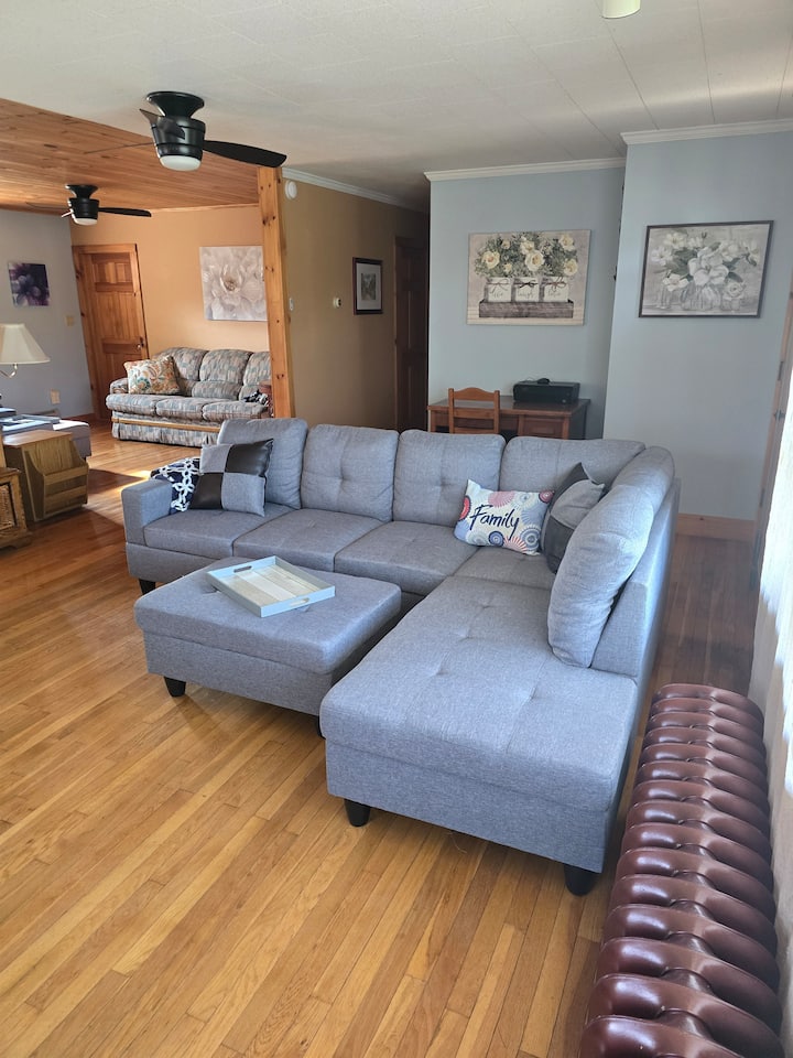 Flower House - Hampton, NY