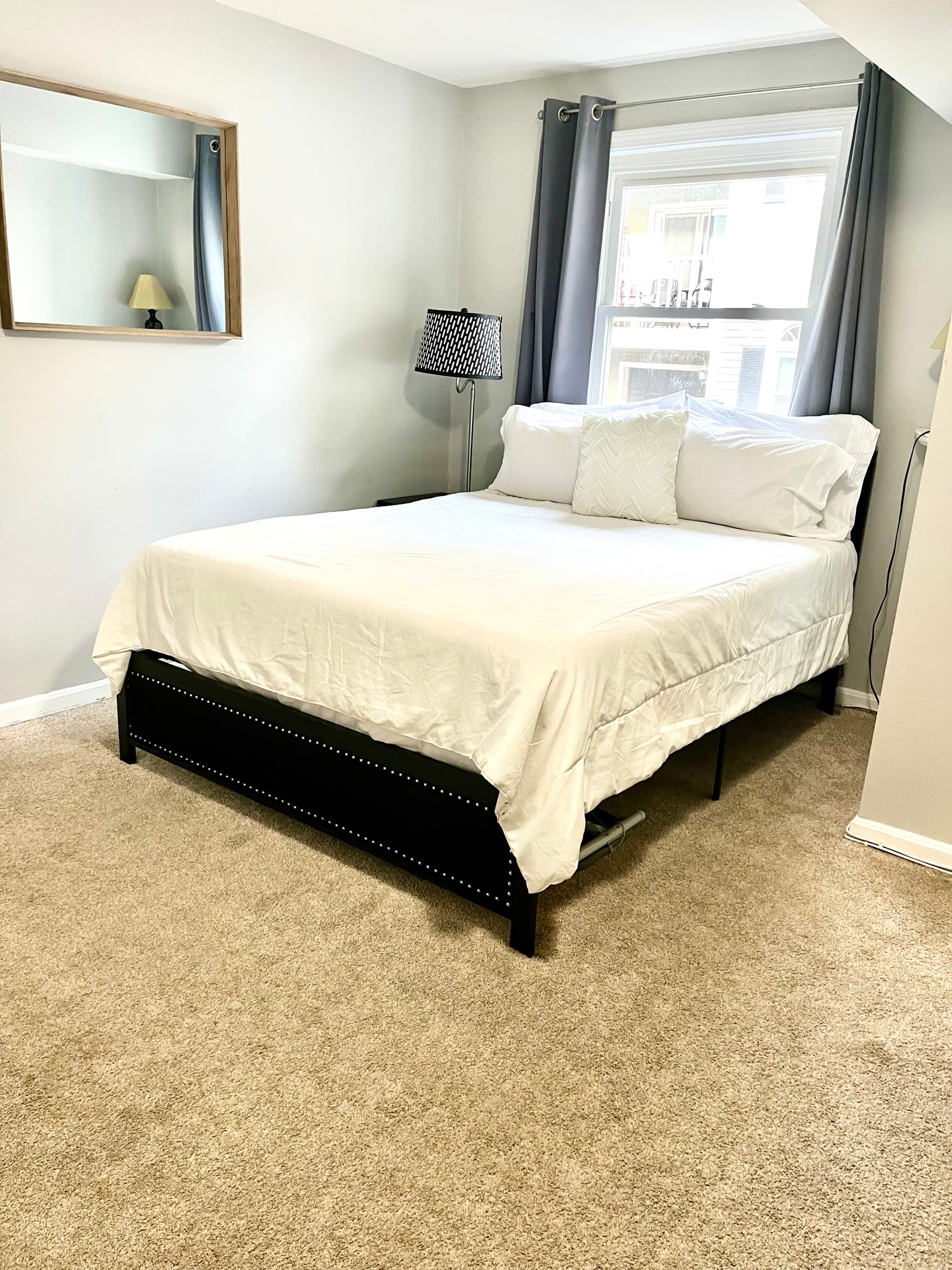 Cozy suite in the city!