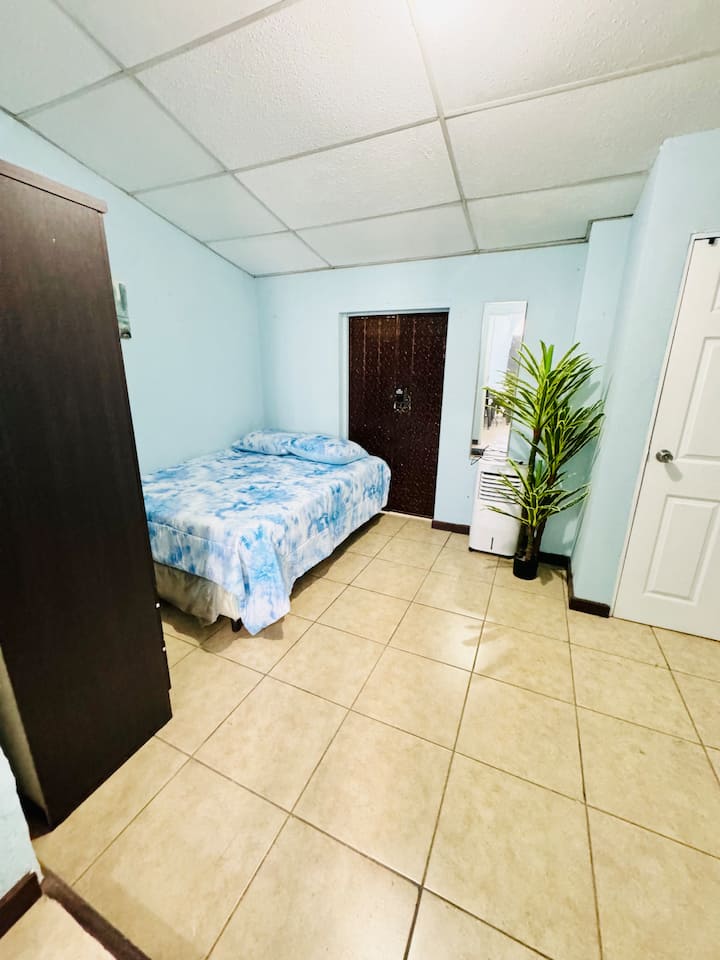 საძინებელი 2