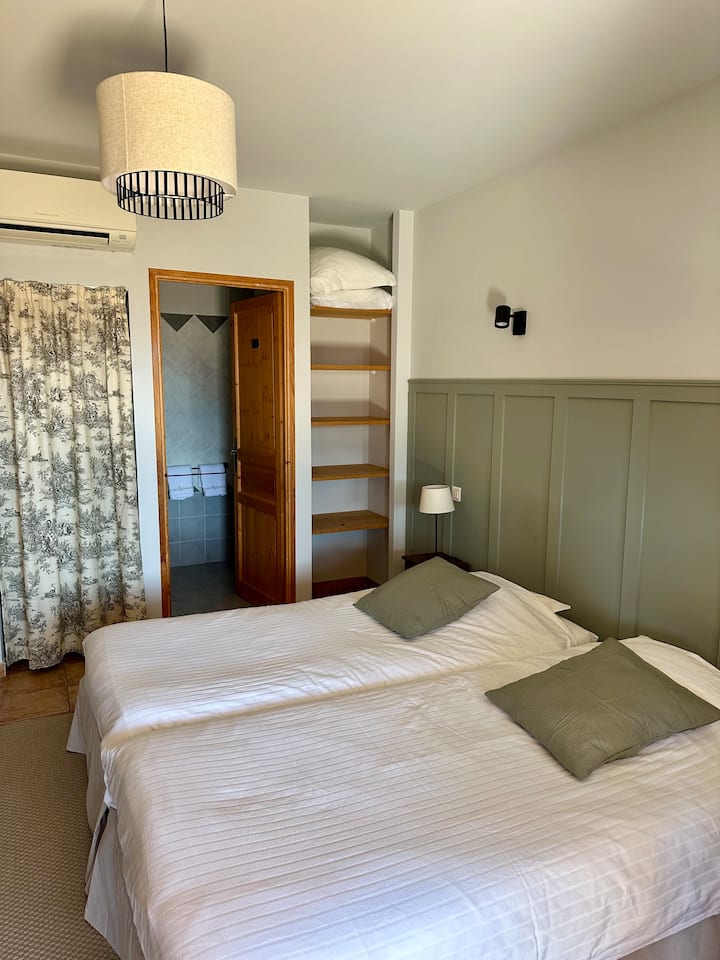 Спална соба 1