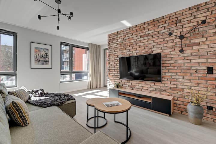 4 Apartments | For 18 People | Downtown | Parking - Danzig