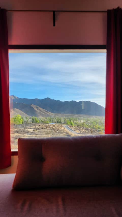 Top Airbnb: Gates of Heaven II in Salta
