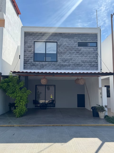 Casa Mujer Ceiba - Indoor Pool - We Invoice