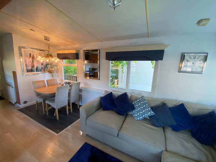 მისაღები ოთახი