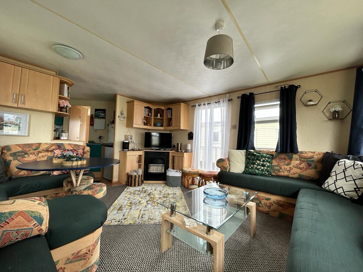 Top Airbnb: 6 Berth caravan - Golden Palm in Chapel St. Leonards