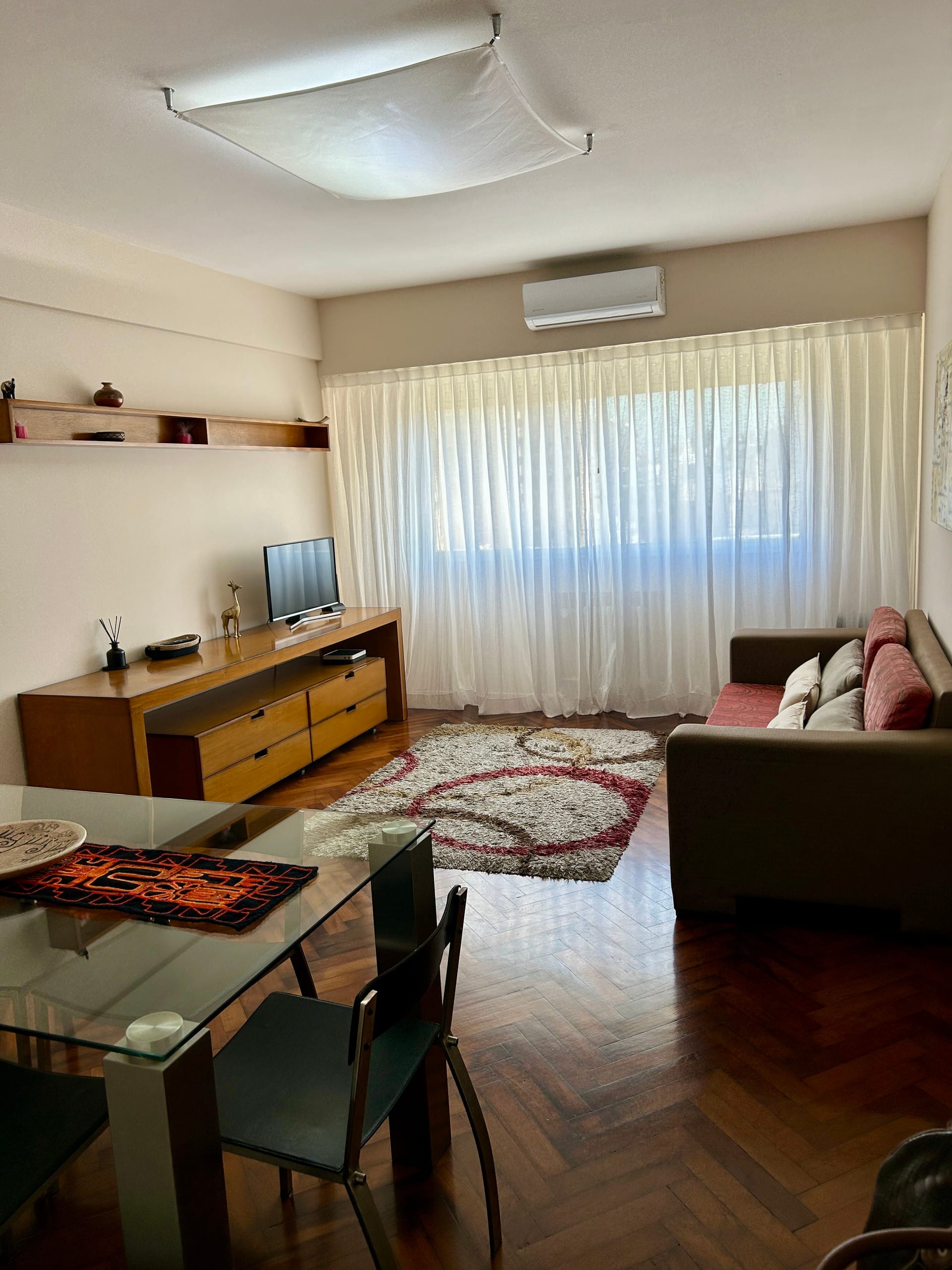 Departamento de 3 ambientes con 2 dormitorios en San Telmo