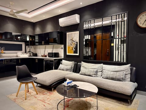 | SAB BnB-2 | 3BR | House of Mirrors | DHA | LHR |