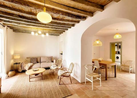 'La Fontanalla'. Nature to step from the Sea