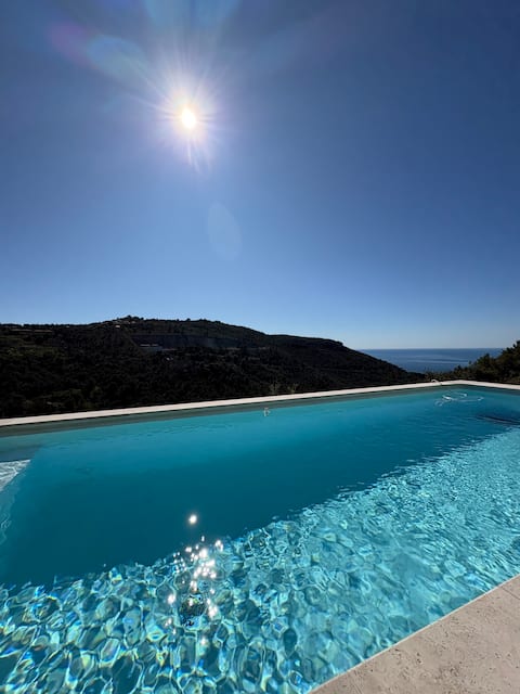 Superb Cozy Villa Infinity pool La Turbie Monaco