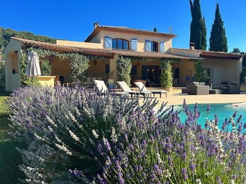 Large Family Style Villa