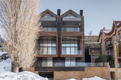 Lovely 4 BR Home in Faqra - 24/7 Power + BBQ