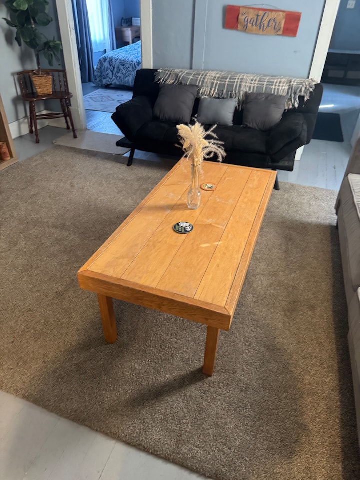Historic Downtown Apartment Near Skatepark - Bennington, VT