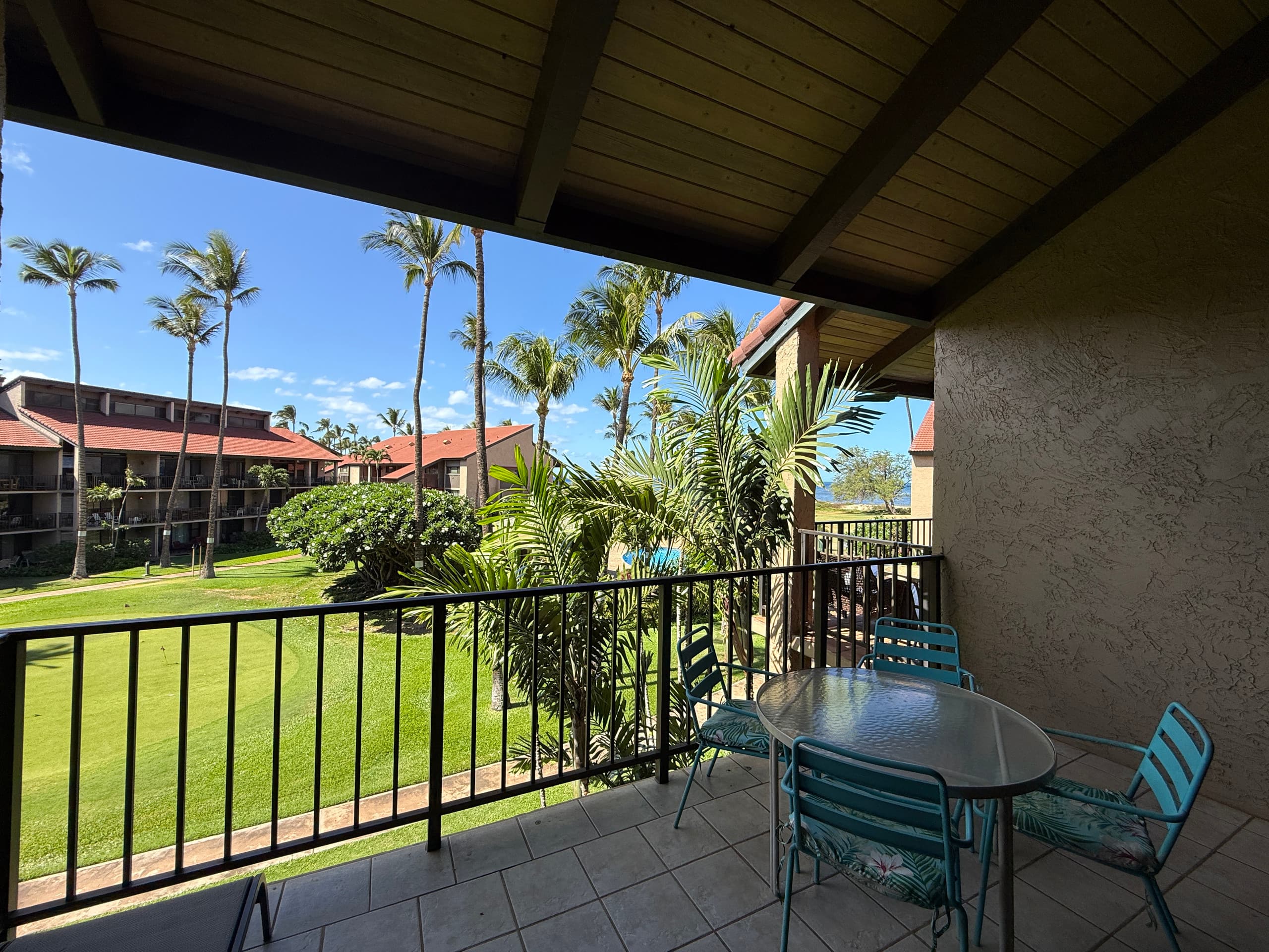 Condo in Kihei · ★4.9 · 2 bedrooms · 2 beds · 2 private baths - Image 18