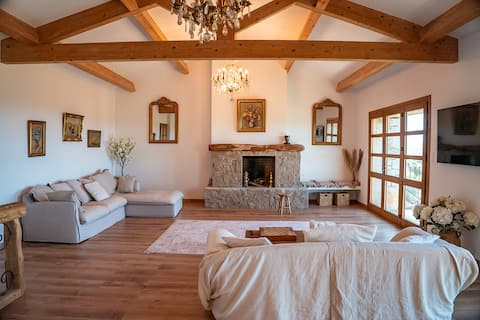 Villa for 8 people near the beach