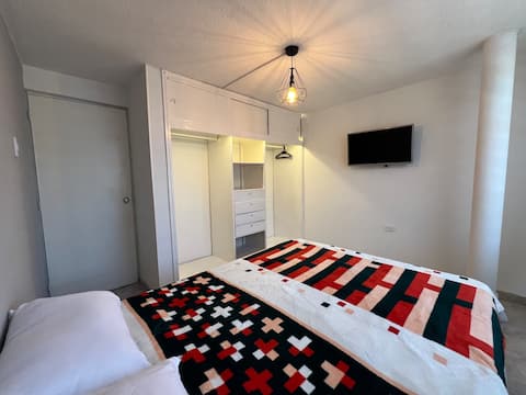 Top performing Airbnb: Stay in Bogotá. Comfortable apartment in Antonio Nariño