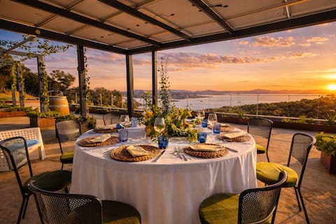 Villa Feronia – Heated Pool & Rooftop Escape