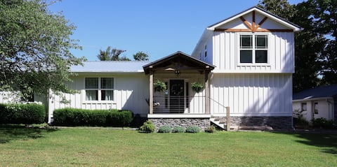 Charming Country Get-away!