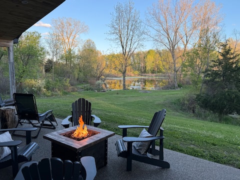 Private 90-Acre Retreat w/ Trails, Firepit & Dogs