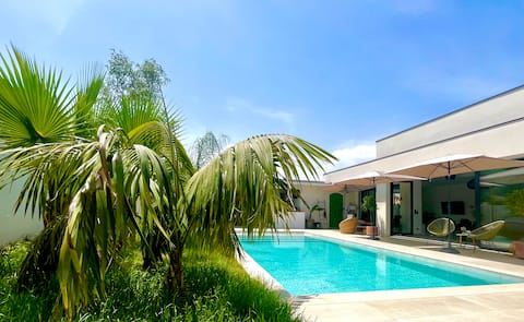 Quiet contemporary family home