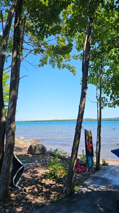 Cottage Retreat in Goulais