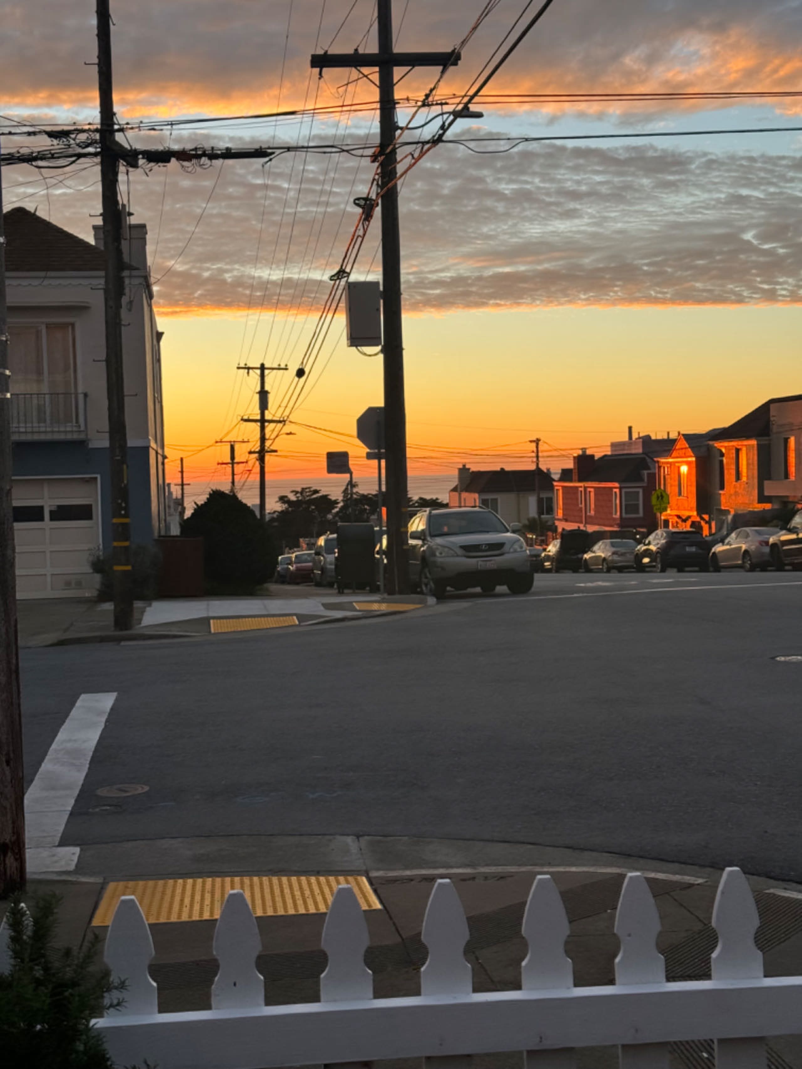 Home in San Francisco · ★4.98 · 3 bedrooms · 4 beds · 1 bath - Image 28